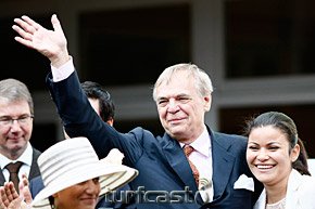 Alexander Pereira im Portrait. © turfstock.com/Balogh