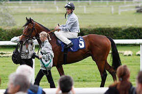 Lindenthaler mit Andrasch Starke 2010.© turfstock.com/Balogh