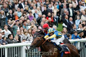 Amico Fritz und Fabrice Veron gewinnen die Goldene Peitsche. © turfstock.com/Balogh