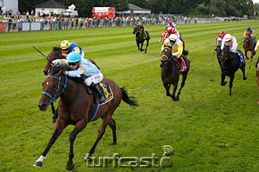 Lukian gewinnt den Bayerischen Fliegerpreis. © turfstock.com/Balogh