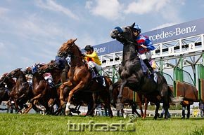 Symbolbild Start in Iffezheim © turfstock.com/Balogh