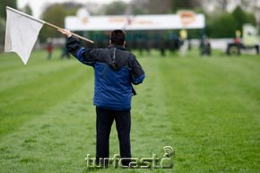 Symbolfoto Starthelfer © turfstock.com