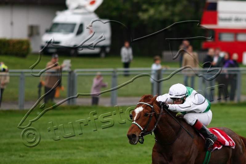 20100501Muc_DEU_584_crop.jpg