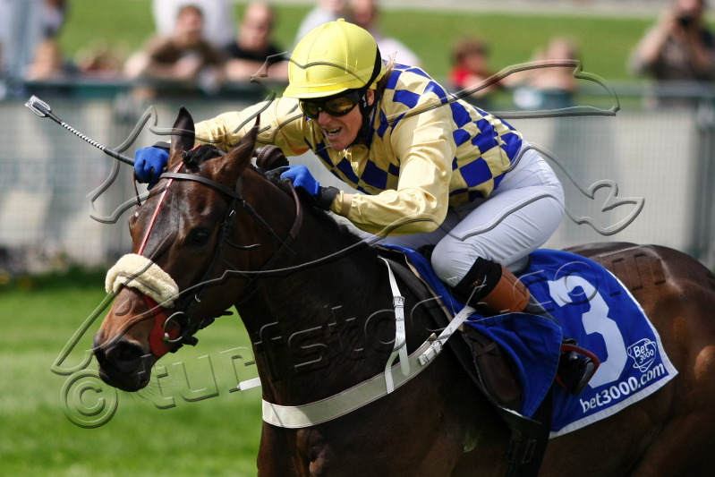 20100509Muc_DEU_349_crop2.JPG