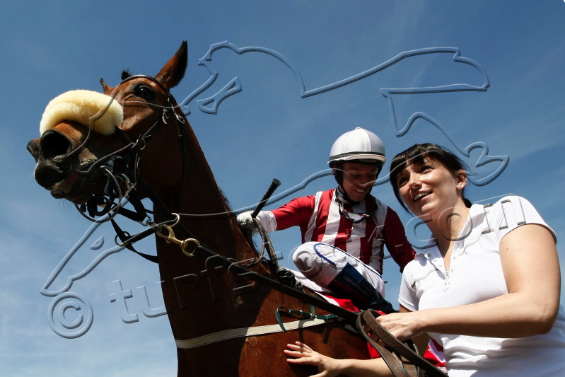 20100524Muc_DEU_255_crop.jpg