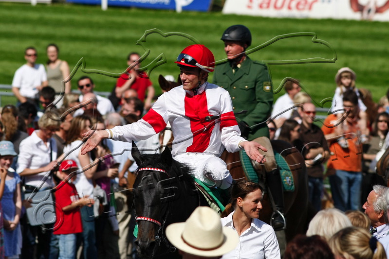 20100524Muc_DEU_593_crop.jpg