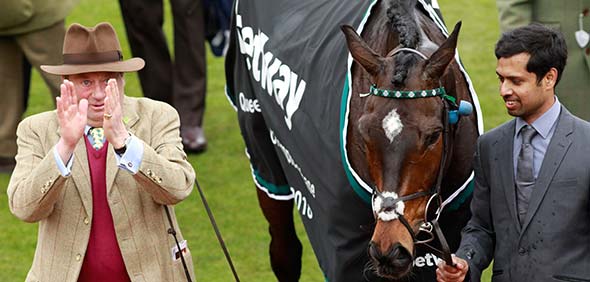 14.03.2018 - Cheltenham; Winners presentation with trainer Nicky Henderson after winning the Betway Queen Mother Champion Chase Grade 1 with Altior at Cheltenham-Racecourse/Great Britain. Credit: Lajos-Eric Balogh/turfstock.com